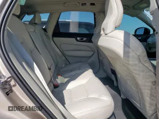 2024 Volvo XC60 Ultimate Dark Theme с VIN YV4L12RM0R1933865, выставлен на аукционе Copart как лот 52243825 с пробегом 5 887 миль миль и Списание • Salvage title. История ставок и продаж доступна на DreamBid. Изображение 11.