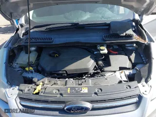 2014 Ford Escape SE with VIN 1FMCU0GX4EUD22334, listed as a IAAI auction lot 42007641 with 146,573 mi miles. Bid and sale history available at carsss.com. Image 10.