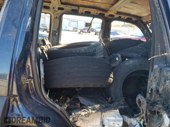 2006 Jeep Liberty Sport with VIN 1J4GL48596W274598, listed as a Copart auction lot 77983064 with Not Provided miles and Non Repairable. Bid and sale history available at carsss.com. Image 10.