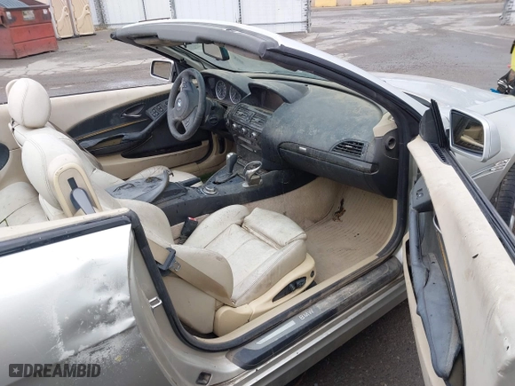 2006 BMW 6 Series 650Ci with VIN WBAEK13406CN76356, listed as a IAAI auction lot 41927866 with 1 mi miles. Bid and sale history available at carsss.com. Image 5.