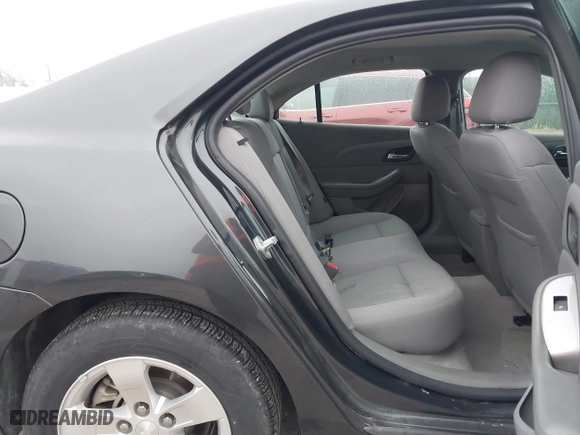 2015 Chevrolet Malibu LS with VIN 1G11A5SL5FF111227, listed as a IAAI auction lot 41475463 with 82,239 mi miles. Bid and sale history available at carsss.com. Image 8.