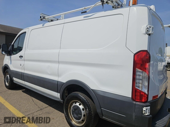 2016 Ford Transit z VIN 1FTYR1YM3GKB55503, wystawiony jako IAAI lot #42530097 z przebiegiem 93 693 mil mil oraz . Historia ofert i sprzedaży dostępna na DreamBid. Obrazek 1.