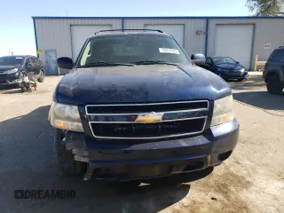 2011 Chevrolet Avalanche LS with VIN 3GNTKEE34BG276324, listed as a Copart auction lot 58053695 with 105,759 mi miles and Salvage title. Bid and sale history available at DreamBid. Image 5.