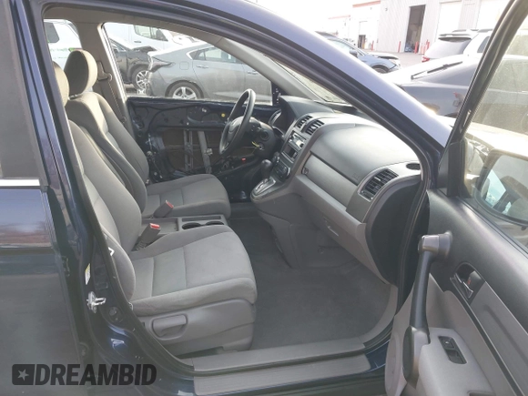 2011 Honda CR-V LX with VIN 5J6RE4H30BL047118, listed as a IAAI auction lot 41081809 with 116,546 mi miles. Bid and sale history available at carsss.com. Image 5.