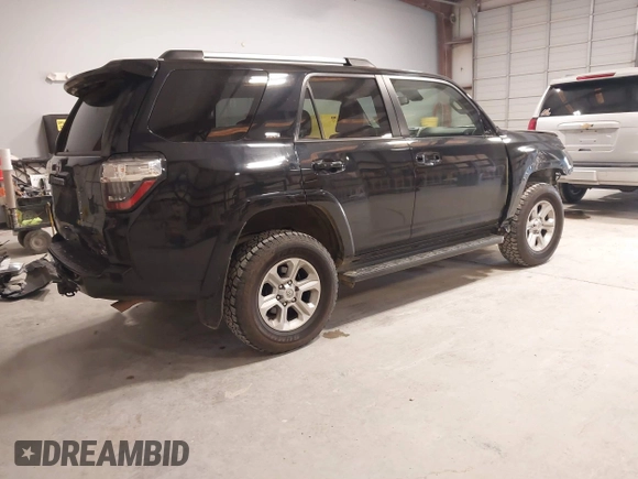 2021 Toyota 4Runner SR5 with VIN JTEMU5JR4M5939432, listed as a IAAI auction lot 41421383 with 102,699 mi miles and . Bid and sale history available at DreamBid. Image 4.