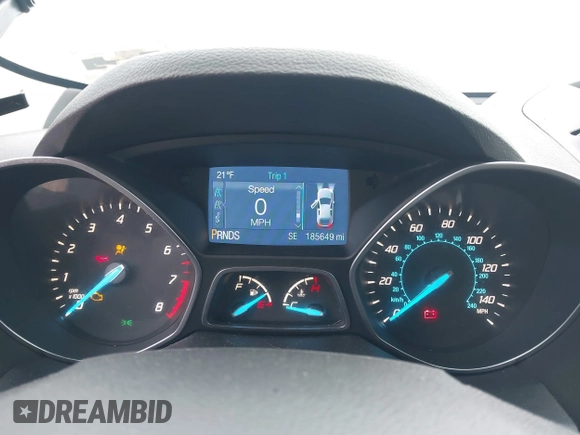 2014 Ford Escape S with VIN 1FMCU0F73EUE40361, listed as a IAAI auction lot 41297247 with 185,649 mi miles. Bid and sale history available at carsss.com. Image 7.