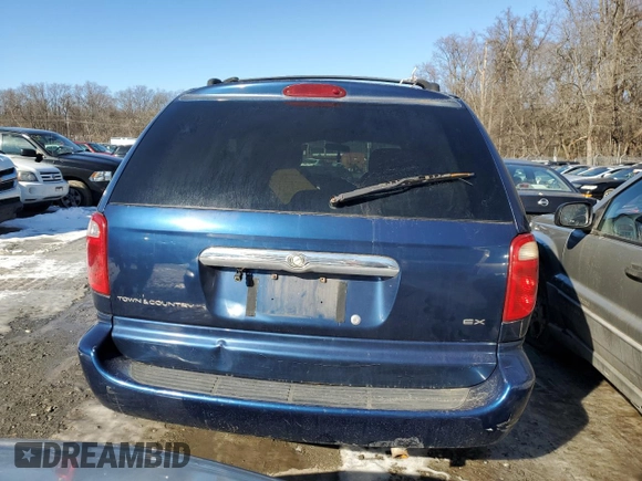 2002 Chrysler Town & Country EX with VIN 2C8GP74L22R503107, listed as a Copart auction lot 88330165 with 285,216 mi miles and Salvage Title. Bid and sale history available at carsss.com. Image 6.