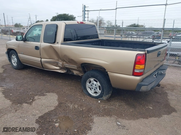 2000 Chevrolet Silverado 1500 LS with VIN 2GCEC19TXY1201498, listed as a IAAI auction lot 41576171 with 244,959 mi miles. Bid and sale history available at carsss.com. Image 3.