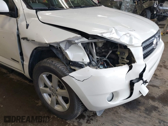 2008 Toyota RAV4 Ltd with VIN JTMZK31V685023648, listed as a IAAI auction lot 41813467 with 160,222 mi miles. Bid and sale history available at carsss.com. Image 6.