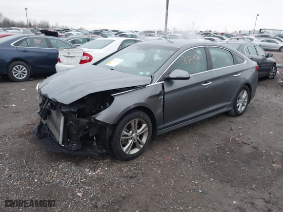 2019 Hyundai Sonata Sport with VIN 5NPE34AF2KH809108, listed as a IAAI auction lot 41476719 with 111,041 mi miles. Bid and sale history available at carsss.com. Image 17.