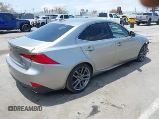 2018 Lexus IS 300 z VIN JTHBA1D28J5073868, wystawiony jako IAAI lot #42346158 z przebiegiem 41 429 mil mil oraz . Historia ofert i sprzedaży dostępna na DreamBid. Obrazek 4.