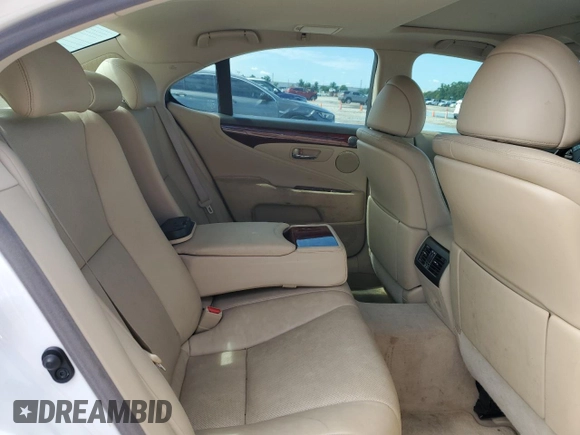 2007 Lexus LS 460 with VIN JTHBL46F675022583, listed as a Copart auction lot 56271485 with 256,234 mi miles and Clean Title. Bid and sale history available at DreamBid. Image 10.