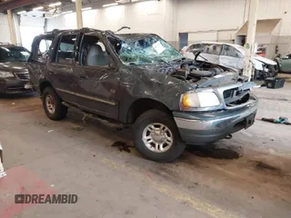 2000 Ford Expedition XLT with VIN 1FMPU16L1YLA49224, listed as a IAAI auction lot 41610725 with Not Provided miles and . Bid and sale history available at DreamBid. Image 1.