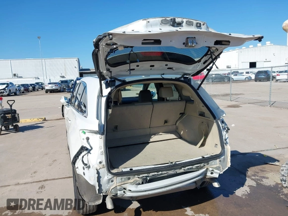 2014 Acura RDX Tech Pkg with VIN 5J8TB3H59EL014382, listed as a IAAI auction lot 41649885 with 104,542 mi miles. Bid and sale history available at carsss.com. Image 18.