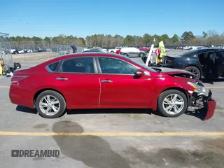 2015 Nissan Altima S with VIN 1N4AL3AP7FN300483, listed as a IAAI auction lot 41814182 with 30,446 mi miles and . Bid and sale history available at DreamBid. Image 13.