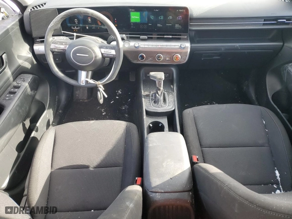 2024 Hyundai Kona SE with VIN KM8HA3AB0RU184987, listed as a Copart auction lot 44382925 with 9,989 mi miles and Clean Title. Bid and sale history available at carsss.com. Image 8.