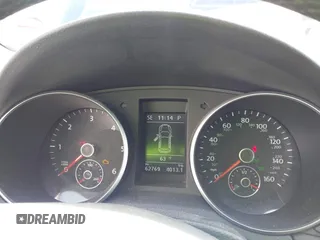 2014 Volkswagen Jetta TDI w/Sunroof & Nav с VIN 3VWPL7AJ6EM627504, выставлен на аукционе IAAI как лот 41970302 с пробегом 62 769 миль миль и . История ставок и продаж доступна на DreamBid. Изображение 7.
