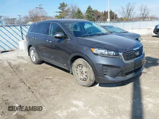 2019 Kia Sorento LX with VIN 5XYPGDA38KG515237, listed as a IAAI auction lot 41782259 with 55,543 mi miles. Bid and sale history available at carsss.com. Image 1.