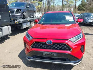2021 Toyota RAV4 Prime SE with VIN JTMAB3FV2MD050660, listed as a IAAI auction lot 42026407 with 39,522 mi miles. Bid and sale history available at carsss.com. Image 12.