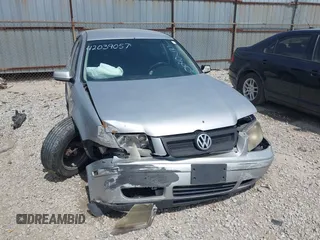 2000 Volkswagen Jetta GLS с VIN 3VWSD29M4YM127080, выставлен на аукционе IAAI как лот 42039057 с пробегом 255 718 миль миль и . История ставок и продаж доступна на DreamBid. Изображение 6.