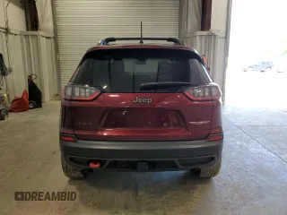 2019 Jeep Cherokee Trailhawk Elite with VIN 1C4PJMBX8KD229146, listed as a Copart auction lot 58832605 with 61,804 mi miles and Non repairable. Bid and sale history available at DreamBid. Image 6.