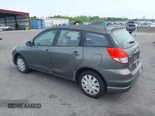 2004 Toyota Matrix Std with VIN 2T1KR32E14C194171, listed as a IAAI auction lot 42059685 with 299,999 mi miles. Bid and sale history available at carsss.com. Image 3.