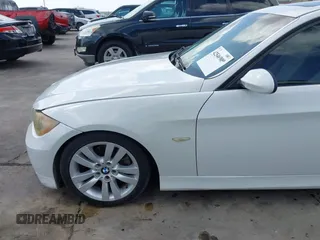 2007 BMW 3 Series 328i with VIN WBAVA37577NL11991, listed as a IAAI auction lot 42546909 with 185,804 mi miles and . Bid and sale history available at DreamBid. Image 17.