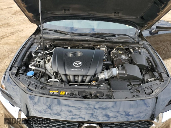 2020 Mazda 3 with VIN 3MZBPABL8LM132472, listed as a Copart auction lot 45314485 with 62,115 mi miles and Salvage title. Bid and sale history available at DreamBid. Image 11.