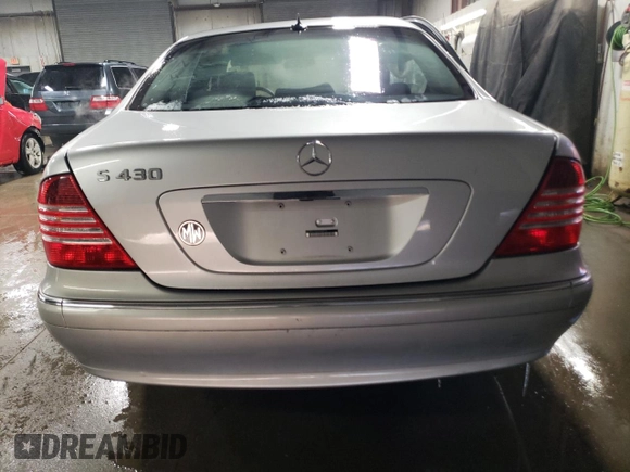 2004 Mercedes-Benz S-Class 4.3L with VIN WDBNG70J84A409753, listed as a Copart auction lot 45666085 with 3,578 mi miles and Salvage Title. Bid and sale history available at carsss.com. Image 6.