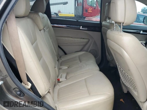 2014 Kia Sorento EX with VIN 5XYKU4A76EG430617, listed as a Copart auction lot 53668855 with 116,961 mi miles and Clean Title. Bid and sale history available at carsss.com. Image 10.