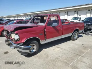 1995 Ford F-150 z VIN 1FTDF15Y3SLB00969, wystawiony jako Copart lot #53153305 z przebiegiem 147 119 mil mil oraz Szkoda całkowita • Salvage title. Historia ofert i sprzedaży dostępna na DreamBid. Obrazek 1.