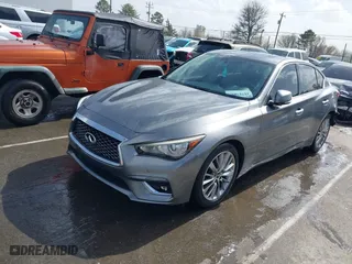 2018 Infiniti Q50 3.0t SPORT with VIN JN1EV7AR3JM431863, listed as a IAAI auction lot 41717095 with 103,098 mi miles. Bid and sale history available at carsss.com. Image 17.