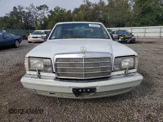 1990 Mercedes-Benz 560 with VIN WDBCA39E8LA536590, listed as a Copart auction lot 76843244 with 231,703 mi miles and Non Repairable. Bid and sale history available at DreamBid. Image 5.