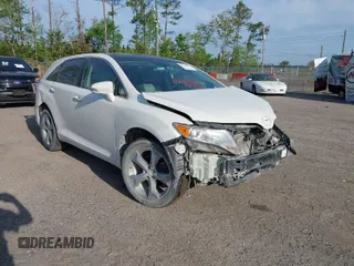 2015 Toyota Venza XLE with VIN 4T3ZK3BB8FU074868, listed as a IAAI auction lot 41903737 with 277,991 mi miles. Bid and sale history available at carsss.com. Image 1.