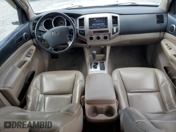 2005 Toyota Tacoma z VIN 5TEMU52N85Z030964, wystawiony jako Copart lot #56659335 z przebiegiem 249 764 mil mil oraz Szkoda całkowita • Salvage title. Historia ofert i sprzedaży dostępna na DreamBid. Obrazek 8.