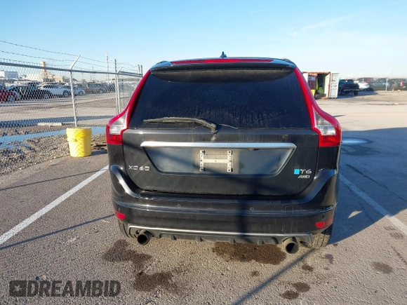 2014 Volvo XC60 R-Design Premier Plus z VIN YV4902DZ4E2537605, wystawiony jako IAAI lot #41126501 z przebiegiem 119 644 mil mil oraz . Historia ofert i sprzedaży dostępna na DreamBid. Obrazek 16.