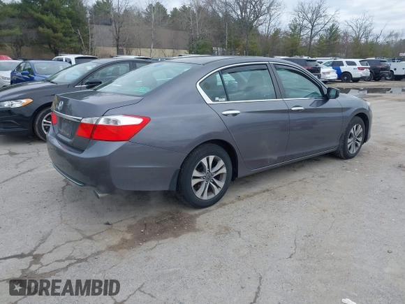 2014 Honda Accord LX z VIN 1HGCR2F35EA223881, wystawiony jako IAAI lot #42032657 z przebiegiem 231 450 mil mil oraz . Historia ofert i sprzedaży dostępna na DreamBid. Obrazek 4.
