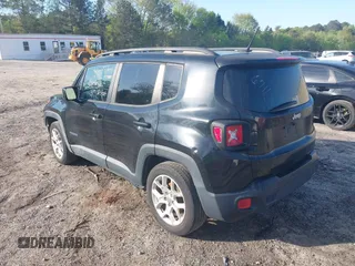 2017 Jeep Renegade Latitude with VIN ZACCJABB7HPG21286, listed as a IAAI auction lot 41979283 with 142,540 mi miles. Bid and sale history available at carsss.com. Image 3.