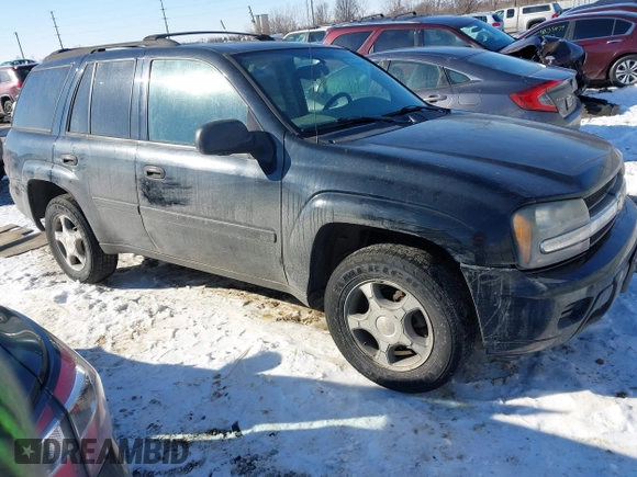 2008 Chevrolet TrailBlazer 3LT with VIN 1GNDT13S682105208, listed as a IAAI auction lot 41356686 with 103,270 mi miles and . Bid and sale history available at DreamBid. Image 1.