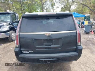 2019 Cadillac Escalade ESV Luxury z VIN 1GYS4HKJ2KR127777, wystawiony jako IAAI lot #42167625 z przebiegiem 187 464 mil mil oraz . Historia ofert i sprzedaży dostępna na DreamBid. Obrazek 16.