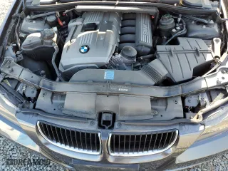 2006 BMW 3 Series 325i with VIN WBAVB17586NH93423, listed as a Copart auction lot 48558715 with 118,450 mi miles and Salvage Title. Bid and sale history available at carsss.com. Image 11.