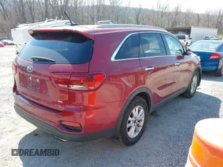 2020 Kia Sorento LX with VIN 5XYPGDA36LG671455, listed as a IAAI auction lot 41771281 with 97,009 mi miles. Bid and sale history available at carsss.com. Image 4.