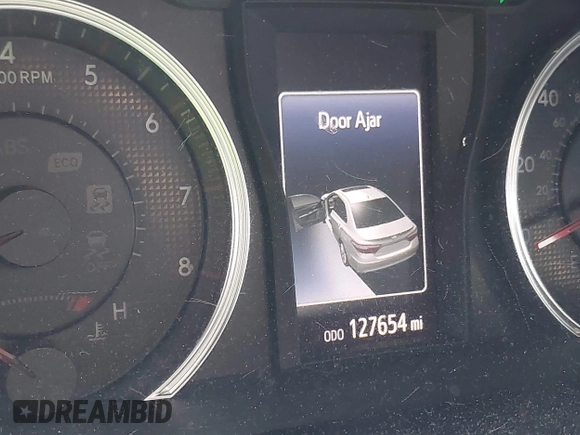 2017 Toyota Camry XLE z VIN 4T1BF1FK5HU712798, wystawiony jako IAAI lot #42268987 z przebiegiem 127 654 mil mil oraz . Historia ofert i sprzedaży dostępna na DreamBid. Obrazek 14.