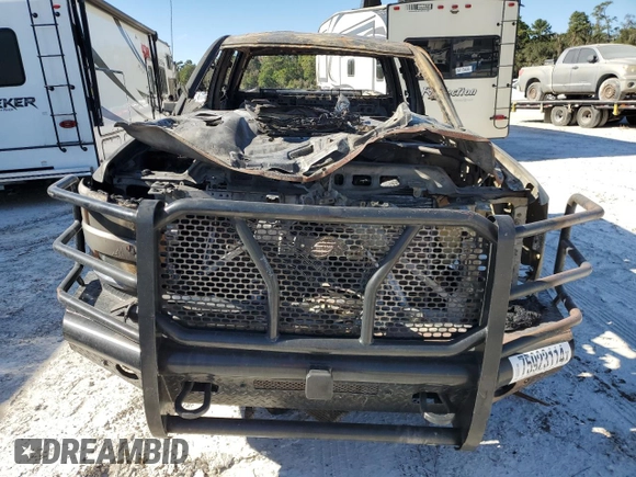2019 Chevrolet Silverado 3500HD LTZ with VIN 1GC4KXEY3KF255048, listed as a Copart auction lot 75923114 with 0 mi miles and Non Repairable. Bid and sale history available at carsss.com. Image 5.