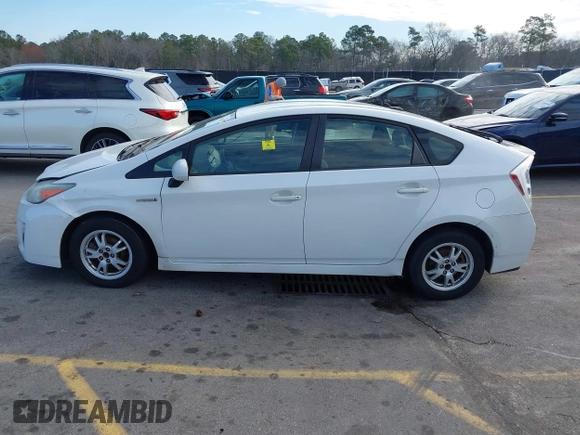 2010 Toyota Prius II with VIN JTDKN3DU0A0095900, listed as a IAAI auction lot 41630338 with 318,071 mi miles. Bid and sale history available at carsss.com. Image 14.