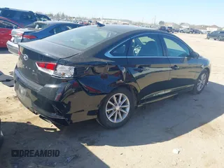 2019 Hyundai Sonata SE with VIN 5NPE24AF5KH818646, listed as a IAAI auction lot 41739823 with 76,361 mi miles and . Bid and sale history available at carsss.com. Image 4.