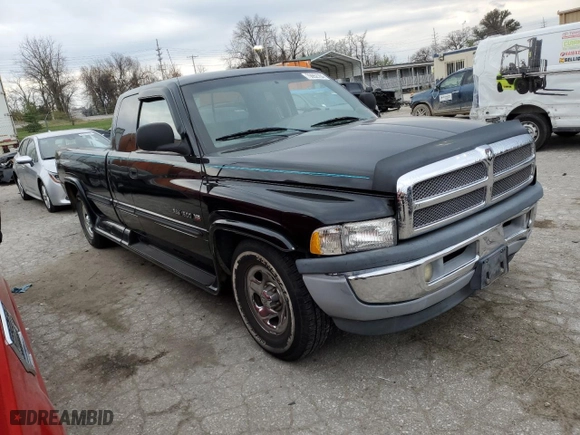 1998 Dodge Ram 1500 with VIN 1B7HC13Z4WJ143224, listed as a Copart auction lot 79952784 with 209,754 mi miles and Salvage Title. Bid and sale history available at carsss.com. Image 4.