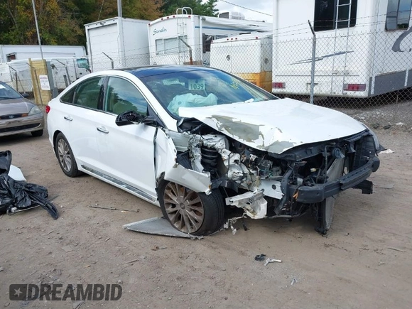 2015 Hyundai Sonata 2.4L Sport with VIN 5NPE34AFXFH085500, listed as a IAAI auction lot 40478188 with 147,320 mi miles. Bid and sale history available at carsss.com. Image 1.