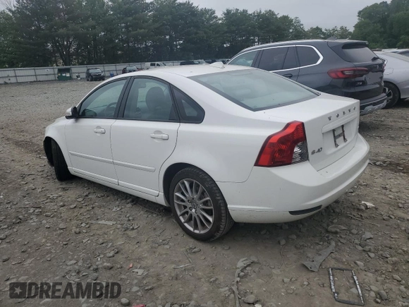 2009 Volvo S40 2.4L с VIN YV1MS390X92460116, выставлен на аукционе Copart как лот 59850675 с пробегом 207 717 миль миль и Списание • Salvage title. История ставок и продаж доступна на DreamBid. Изображение 2.