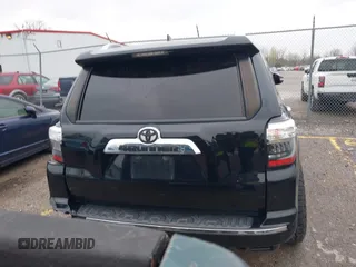 2016 Toyota 4Runner Limited with VIN JTEBU5JR4G5285172, listed as a IAAI auction lot 41875123 with 122,347 mi miles and . Bid and sale history available at DreamBid. Image 16.